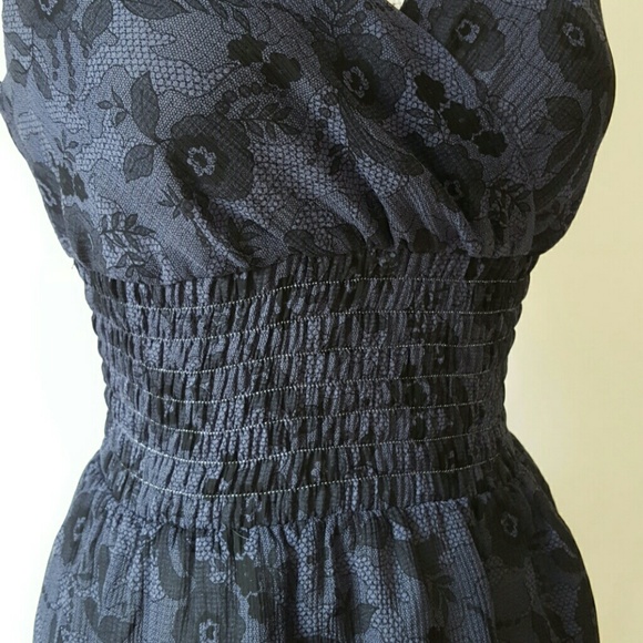 Express black plum silk floral lace top - Picture 4 of 8